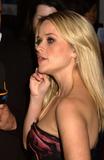 th_11701_Reese_Witherspoon_HowDoYouKnow_Premiere_J0001_Dec13_091_122_105lo.jpg