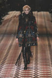th_92516_High_Quality4_Runway_Pictures_Gucci_Fall-Winter_2008_2009_Womens_8336_jpg_122_162lo.jpg