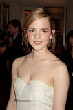 http://img188.imagevenue.com/loc353/th_98451_Celebutopia-Emma_Watson-Sony_Ericsson_Empire_Film_Awards_in_London_Reception-02_122_353lo.jpg