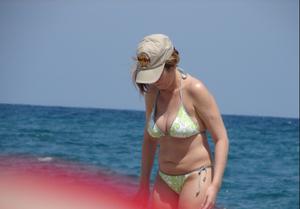 Almería Spain Beach Voyeur Candid Spy Girls -54iv1h5g50.jpg