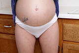 Kelly Klass - Pregnant 1-u5g9t36k6w.jpg